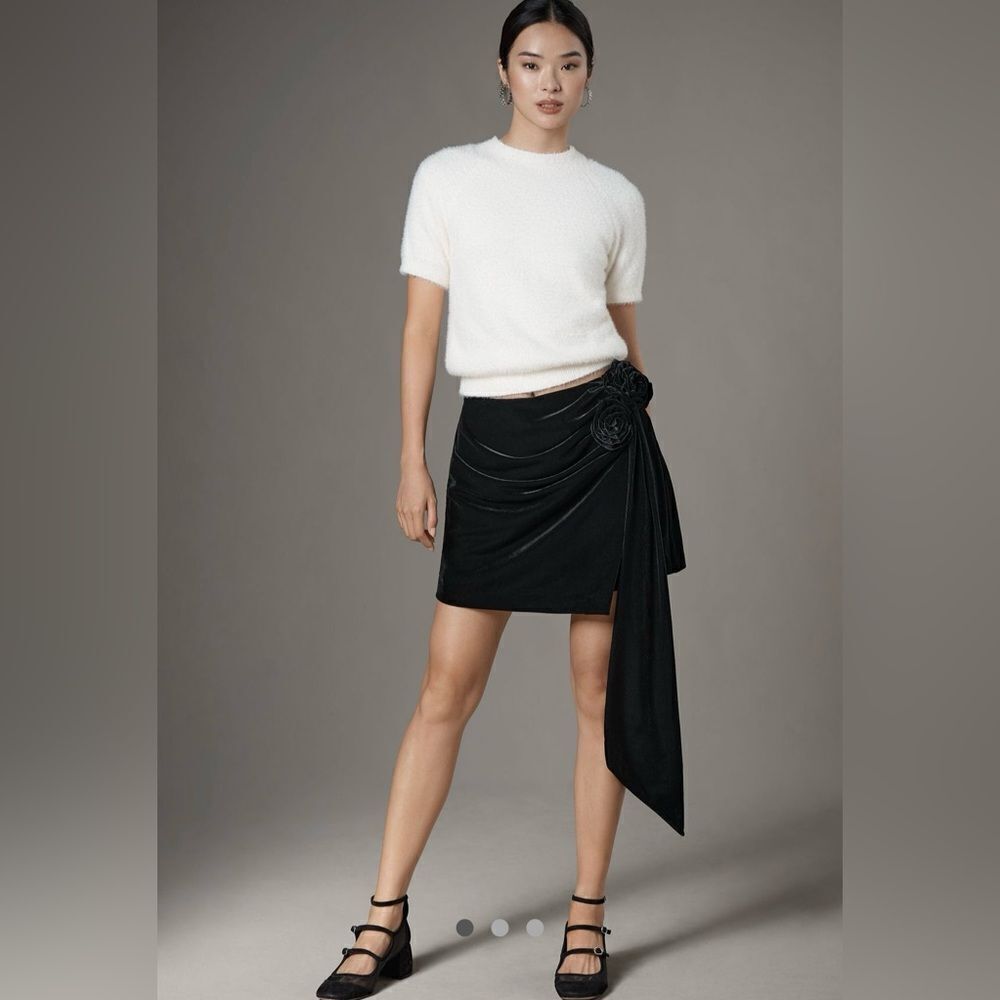 Anthropologie Avec Les Filles Black Velvet Rosette Tie Mini Skirt XS NWT